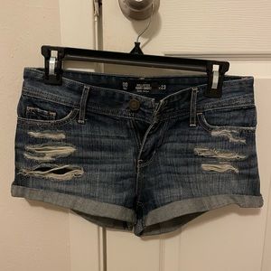 Hollister low rise shorts - W23 00